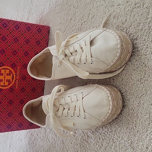 Tory Burch Seaside Oxford Espadrille - Picture 2 of 10